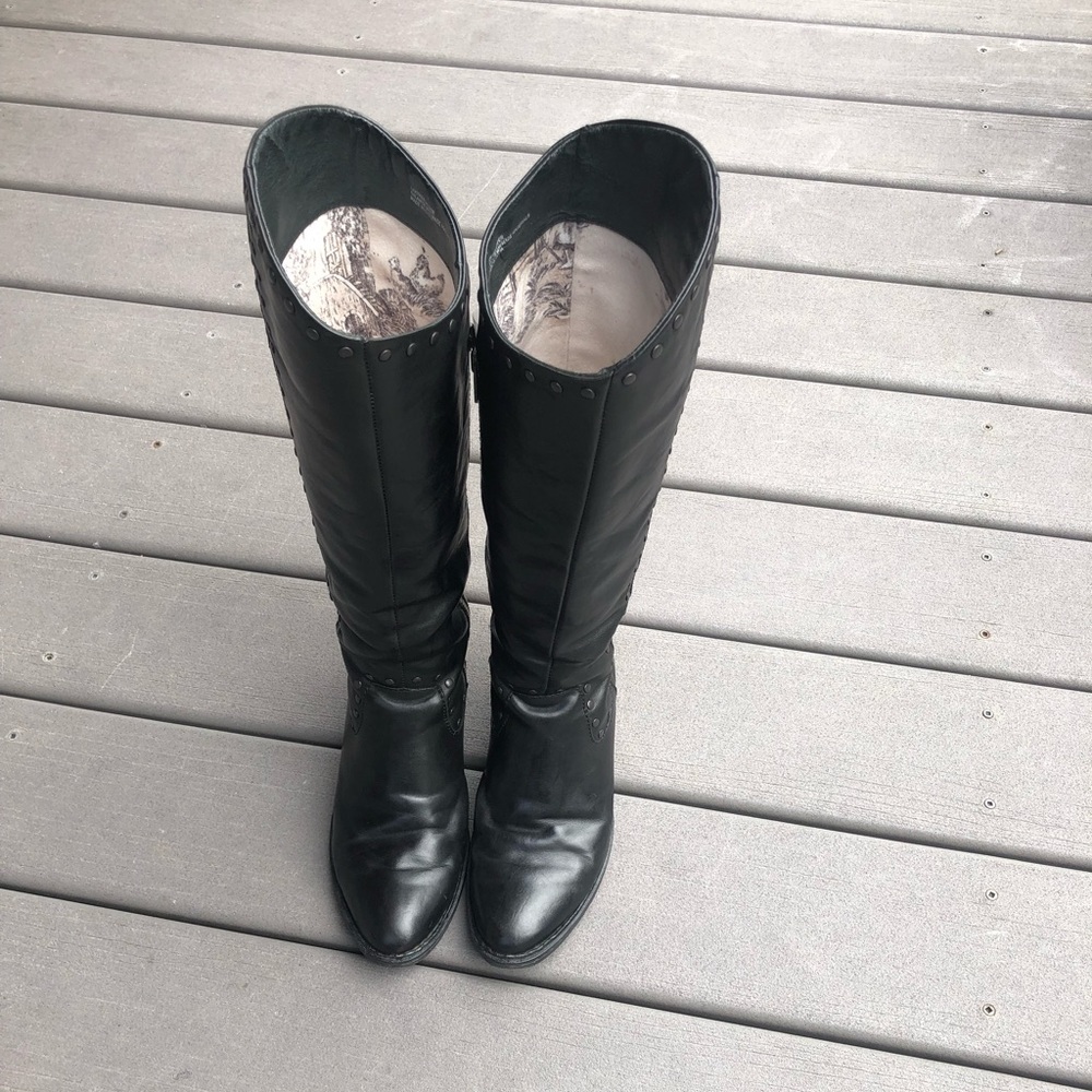 Born Boots- Black- Size 6 1/2